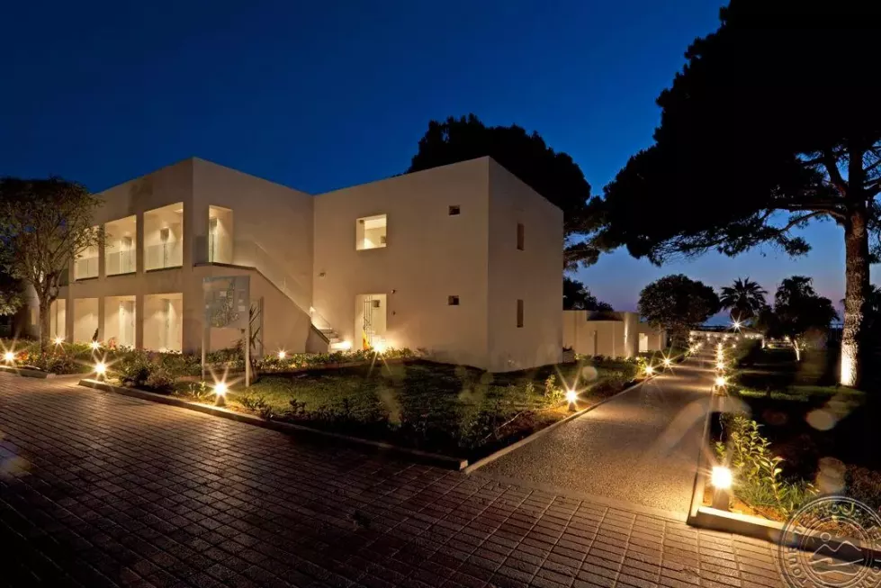 Viešbutis „KALOGRIA BEACH RESORT“ (Peloponesas, Graikija)
