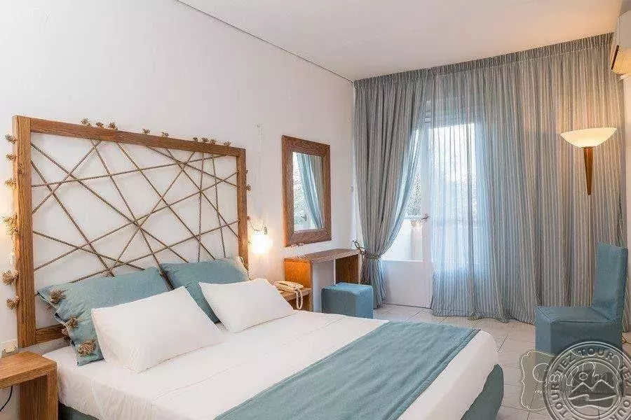 Viešbutis „LONG BEACH RESORT & HOTEL“ (Peloponesas, Graikija)