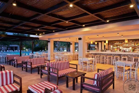 Viešbutis „LONG BEACH RESORT & HOTEL“ (Peloponesas, Graikija)
