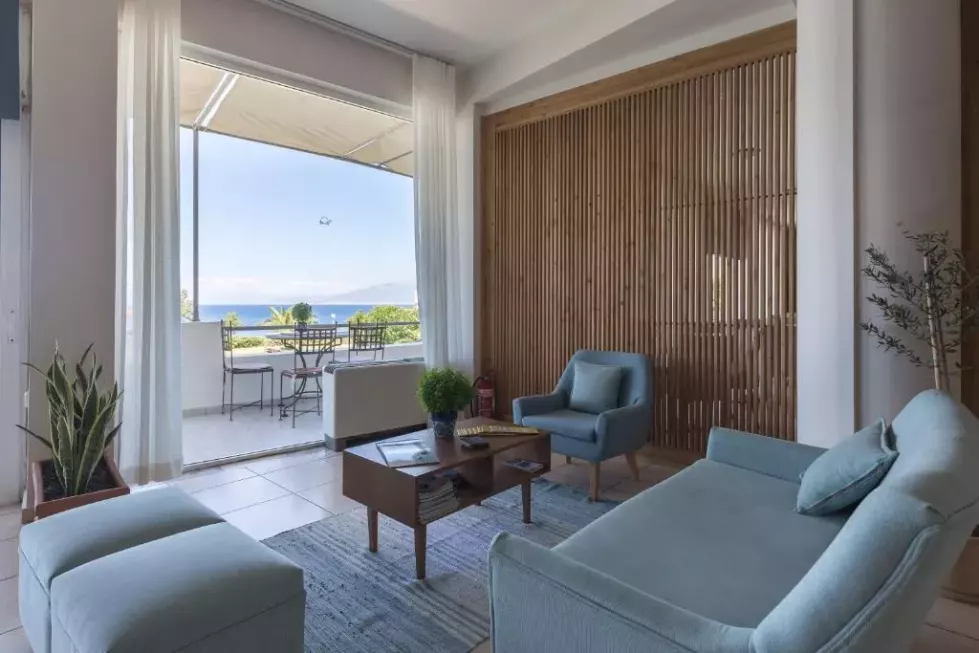 Viešbutis „NIFOREIKA BEACH HOTEL & BUNGALOWS“ (Peloponesas, Graikija)