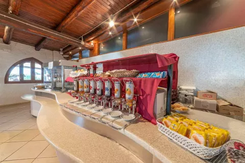 Viešbutis „CENTRO VACANZE ISULEDDA“ (Sardinija, Italija)