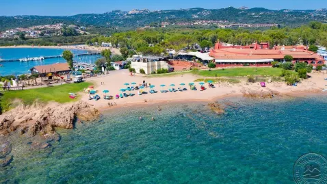 Viešbutis „CENTRO VACANZE ISULEDDA“ (Sardinija, Italija)