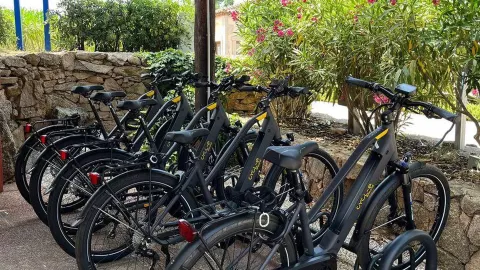 Viešbutis „CENTRO VACANZE ISULEDDA“ (Sardinija, Italija)