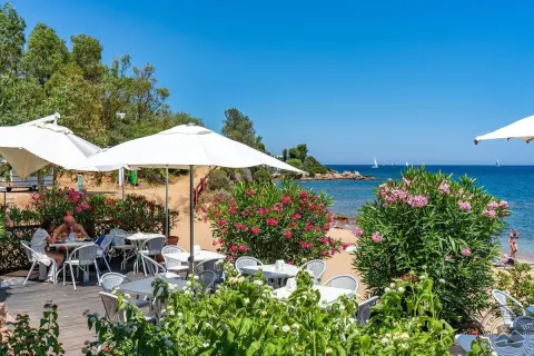 Viešbutis „CENTRO VACANZE ISULEDDA“ (Sardinija, Italija)