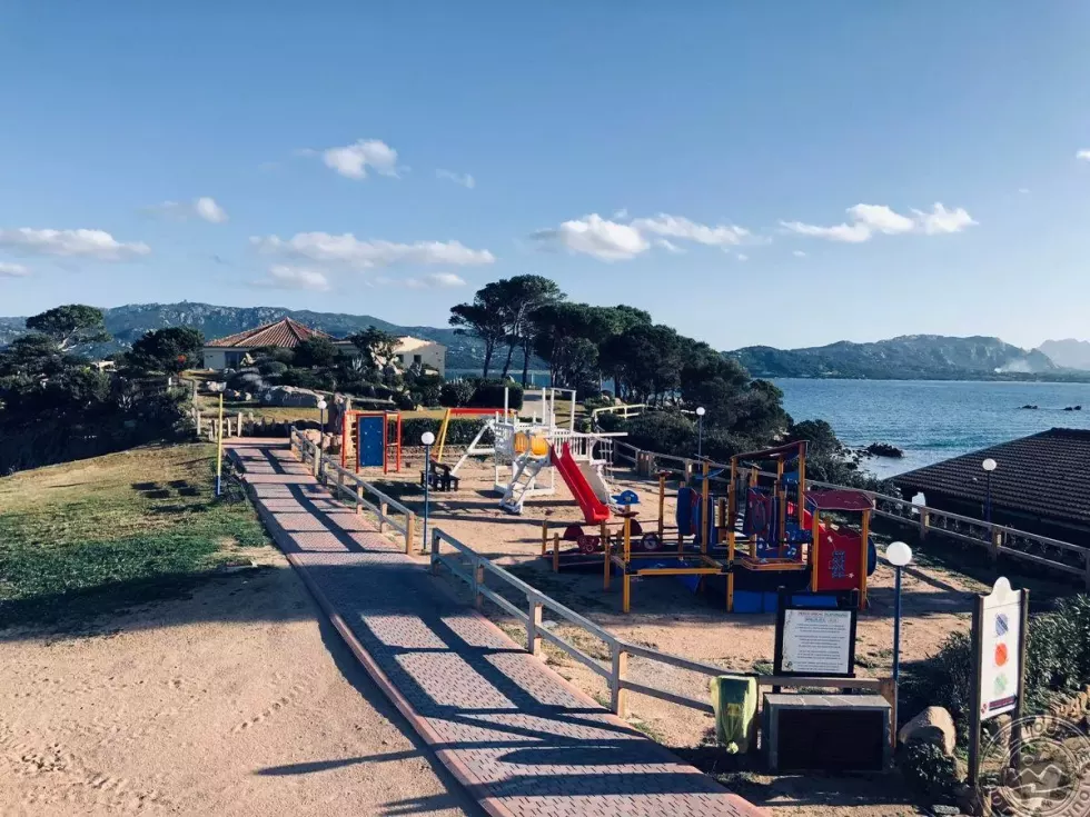 Viešbutis „CENTRO VACANZE ISULEDDA“ (Sardinija, Italija)