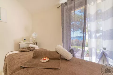 Viešbutis „CENTRO VACANZE ISULEDDA“ (Sardinija, Italija)