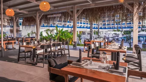 Viešbutis „BERRY BLUE HOTELS“ (Sidė, Turkija)