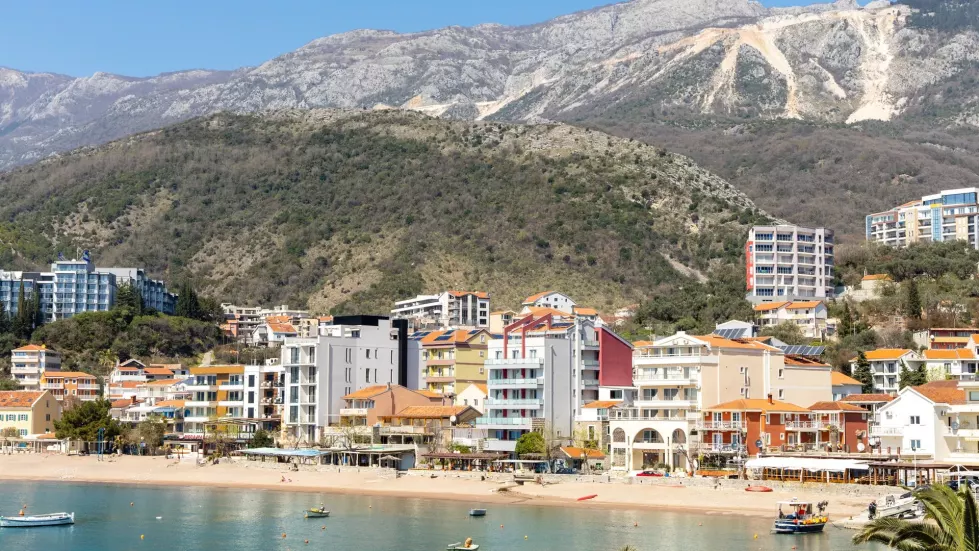 Viešbutis „OBALA+“ (Tivatas, Juodkalnija)