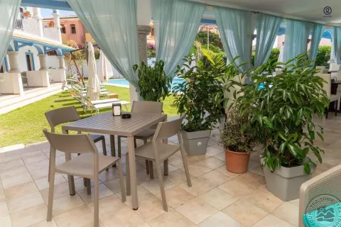 Viešbutis „GH DIANA“ (Sardinija, Italija)