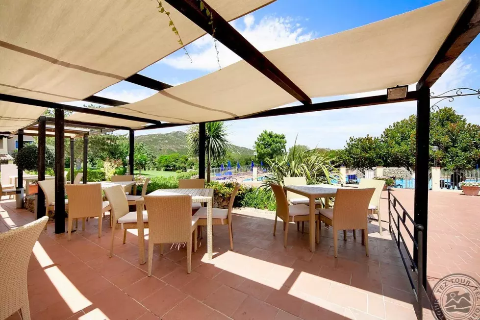 Viešbutis „COLONNA BEACH HOTEL&RESIDENCE“ (Sardinija, Italija)