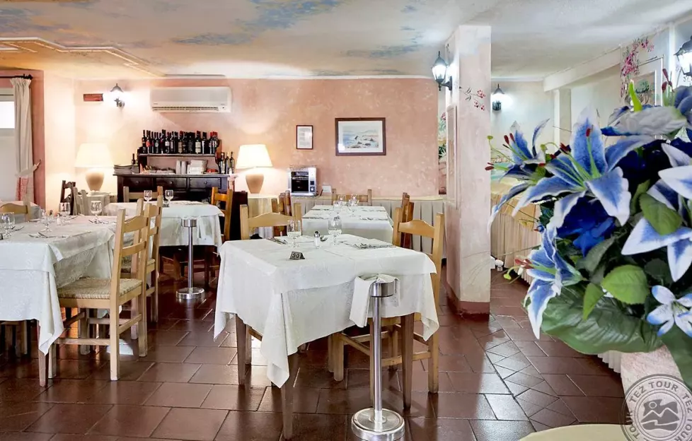 Viešbutis „COLONNA BEACH HOTEL&RESIDENCE“ (Sardinija, Italija)