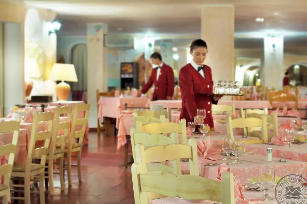 Viešbutis „COLONNA BEACH HOTEL&RESIDENCE“ (Sardinija, Italija)