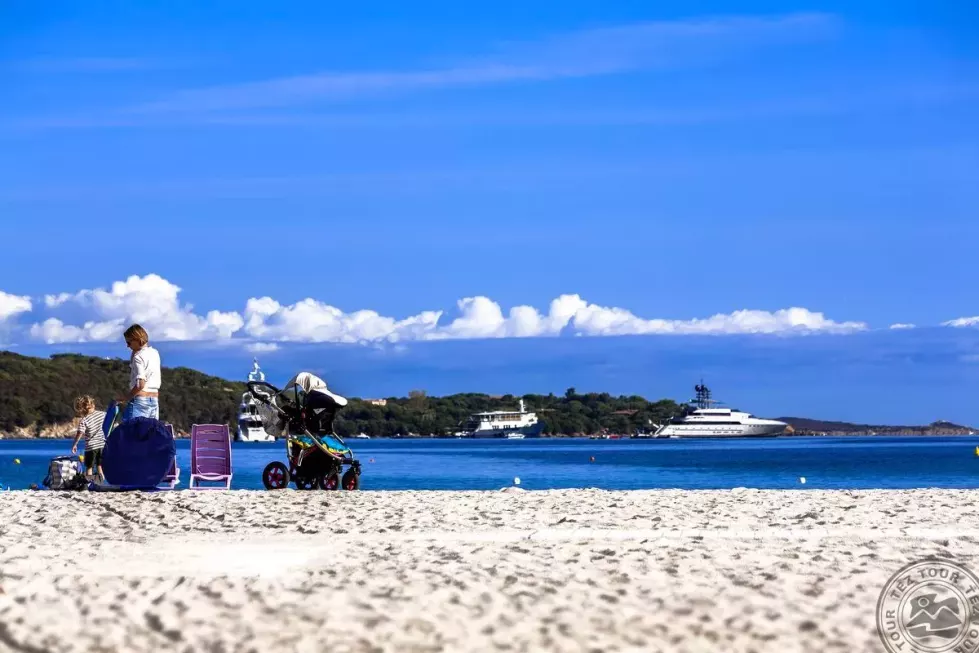 Viešbutis „COLONNA BEACH HOTEL&RESIDENCE“ (Sardinija, Italija)