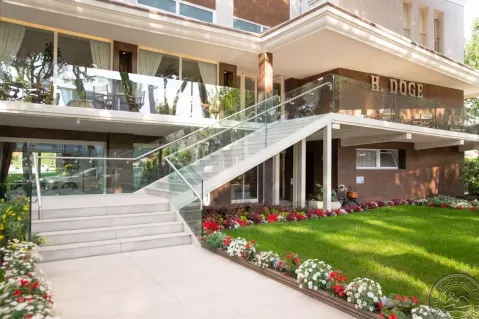 Viešbutis „DOGE HOTEL“ (Riminis, Italija)
