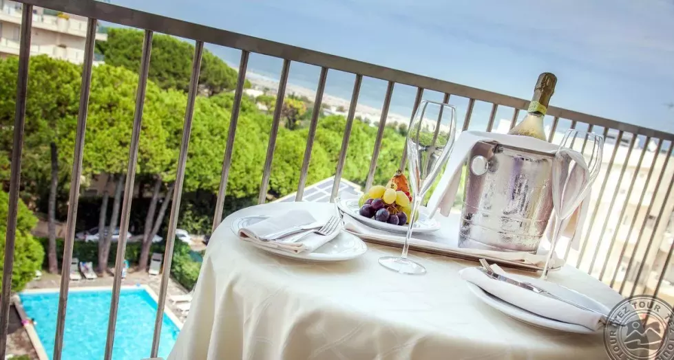 Viešbutis „DOGE HOTEL“ (Riminis, Italija)