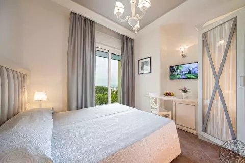 Viešbutis „DOGE HOTEL“ (Riminis, Italija)