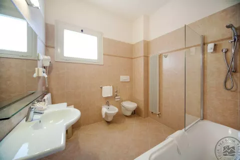 Viešbutis „DOGE HOTEL“ (Riminis, Italija)