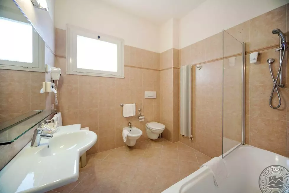 Viešbutis „DOGE HOTEL“ (Riminis, Italija)