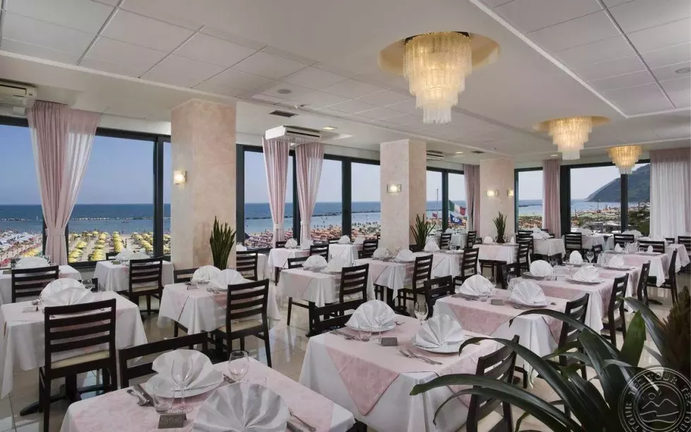 Viešbutis „NAPOLEON HOTEL“ (Riminis, Italija)