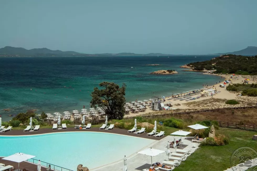 Viešbutis „VRETREATS CALA CUNCHEDDI“ (Sardinija, Italija)