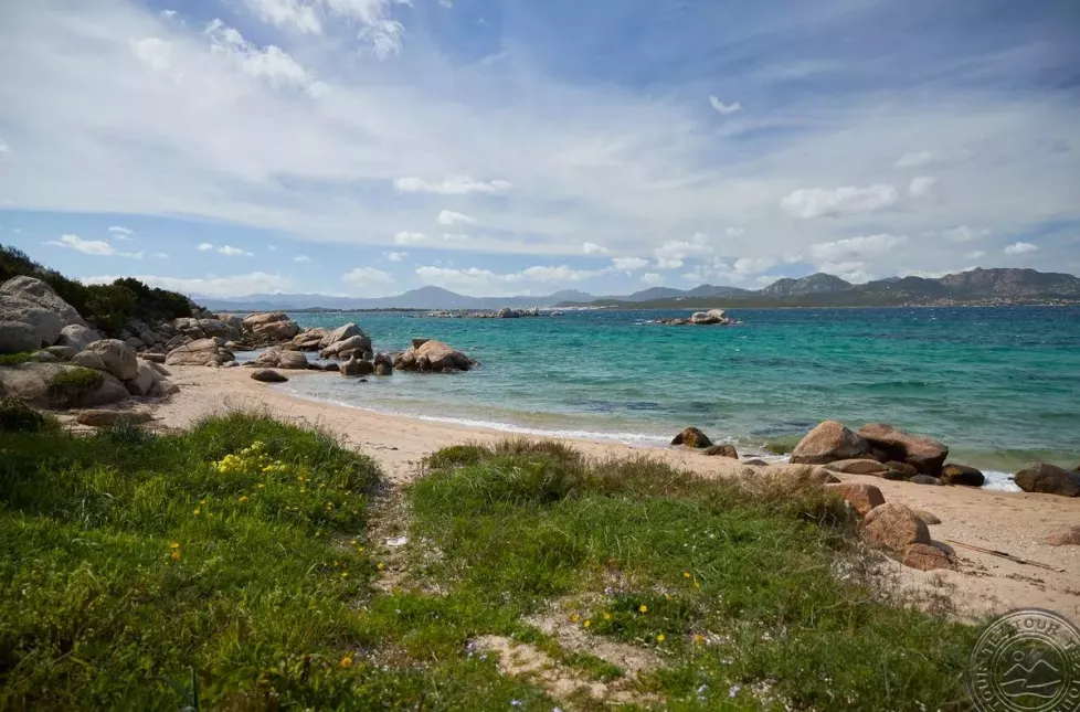 Viešbutis „VRETREATS CALA CUNCHEDDI“ (Sardinija, Italija)