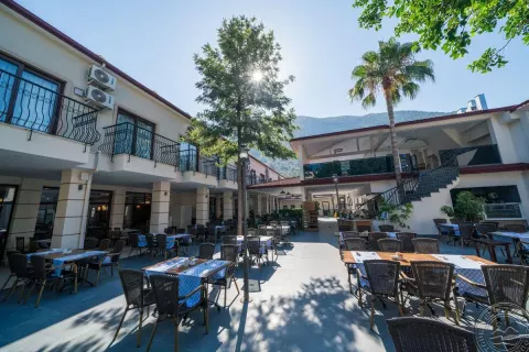 Viešbutis „SUNDIA BY LIBERTY OLUDENIZ“ (Fetija, Marmaris, Turkija)