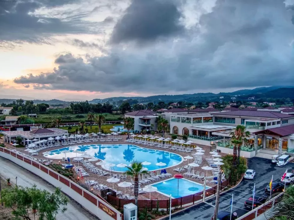 Viešbutis „ALMYROS BEACH RESORT & SPA “ (Korfu, Graikija)