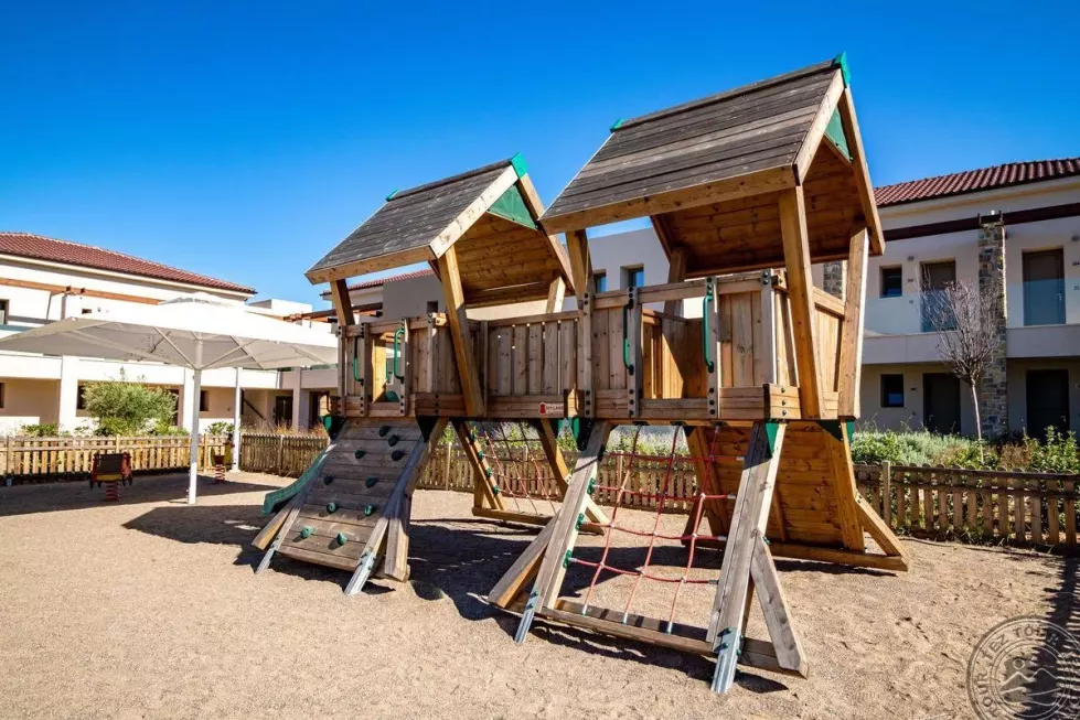 Viešbutis „ALMYROS BEACH RESORT & SPA “ (Korfu, Graikija)