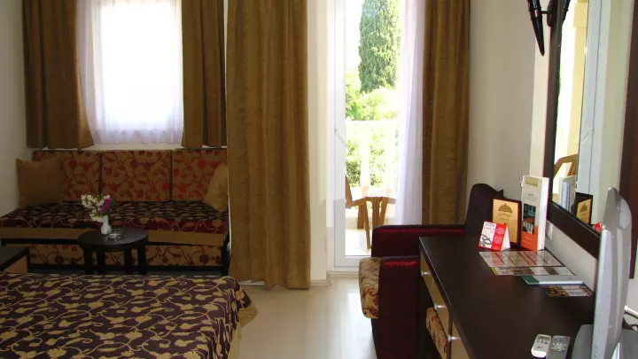 Viešbutis „VIKING GARDEN HOTEL“ (Kemeras, Turkija)