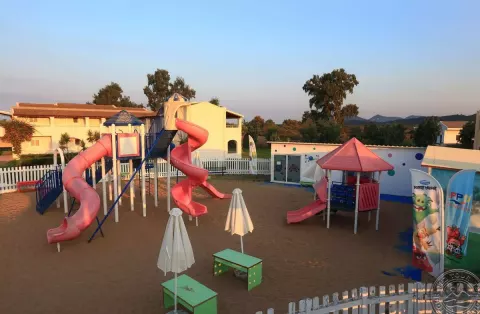 Viešbutis „SANDY BEACH RESORT“ (Korfu, Graikija)