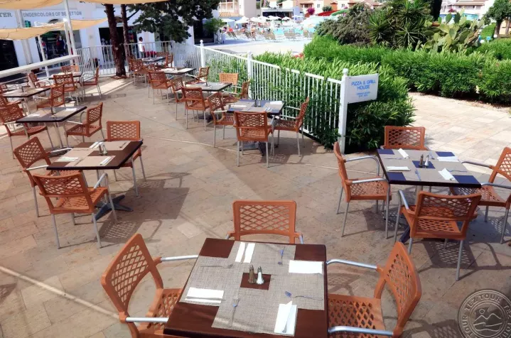 Viešbutis „SANDY BEACH RESORT“ (Korfu, Graikija)