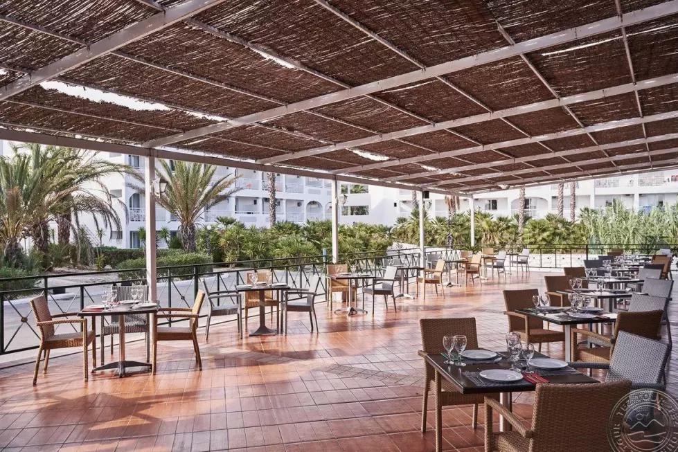 Viešbutis „SANDY BEACH RESORT“ (Korfu, Graikija)