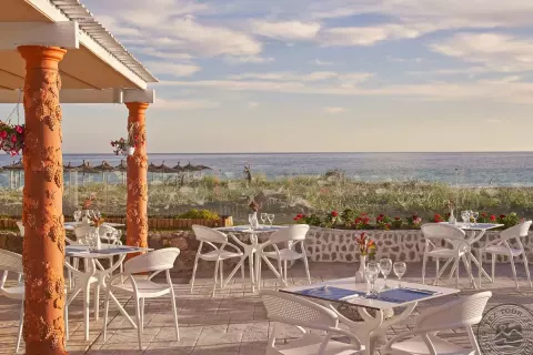 Viešbutis „SANDY BEACH RESORT“ (Korfu, Graikija)