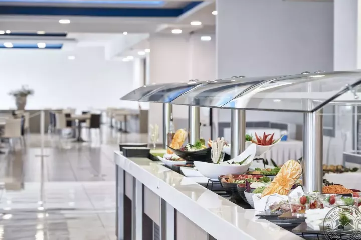 Viešbutis „SANDY BEACH RESORT“ (Korfu, Graikija)