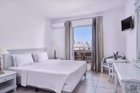 Viešbutis „SANDY BEACH RESORT“ (Korfu, Graikija)