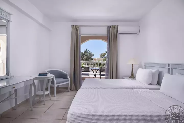 Viešbutis „SANDY BEACH RESORT“ (Korfu, Graikija)