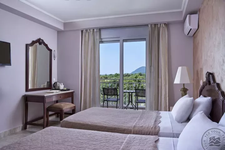 Viešbutis „SANDY BEACH RESORT“ (Korfu, Graikija)