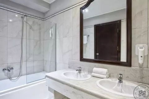 Viešbutis „SANDY BEACH RESORT“ (Korfu, Graikija)