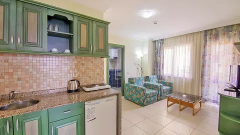 Viešbutis „KLEOPATRA ROYAL PALM“