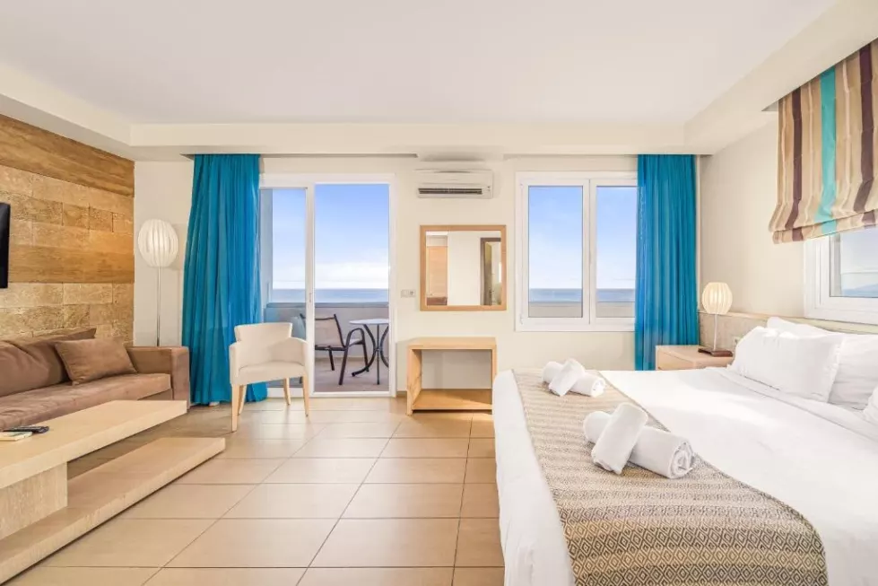 Viešbutis „GLAROS BEACH“ (Kreta, Graikija)