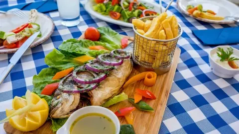 Viešbutis „GOLDEN COAST BEACH HOTEL“