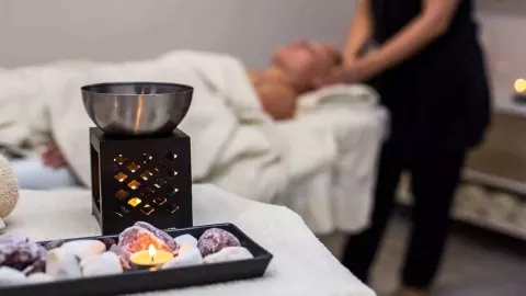 Viešbutis „GOLDEN COAST BEACH HOTEL“