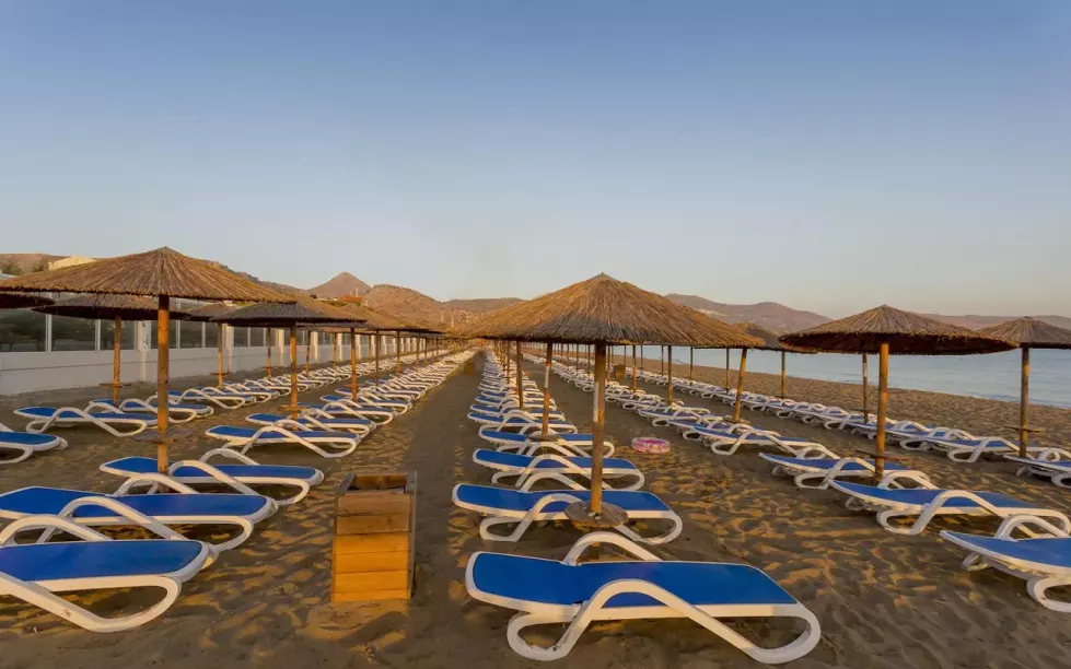 Viešbutis „DESSOLE DOLPHIN BAY RESORT“ (Kreta, Graikija)