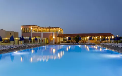 Viešbutis „DESSOLE DOLPHIN BAY RESORT“ (Kreta, Graikija)