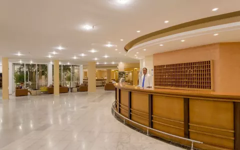 Viešbutis „DESSOLE DOLPHIN BAY RESORT“ (Kreta, Graikija)