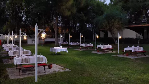 Viešbutis „LARISSA CLUB SAPHIR“ (Kemeras, Turkija)