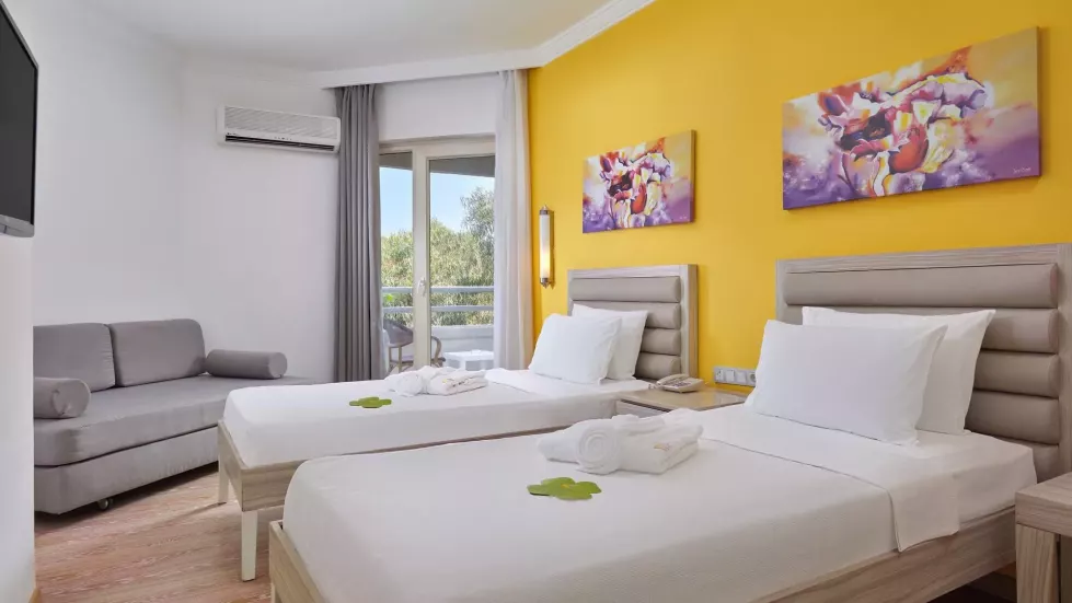 Viešbutis „LARISSA CLUB SAPHIR“ (Kemeras, Turkija)