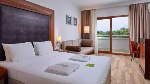 Viešbutis „LARISSA CLUB SAPHIR“ (Kemeras, Turkija)