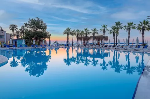 Viešbutis „AMARA COMFORT RESORT“ (Kemeras, Turkija)