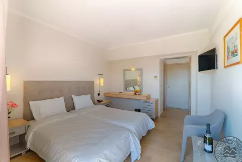 Viešbutis „LIVADI NAFSIKA HOTEL“ (Korfu, Graikija)